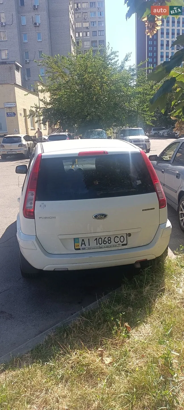 2011 Ford Fusion - мініатюра 4