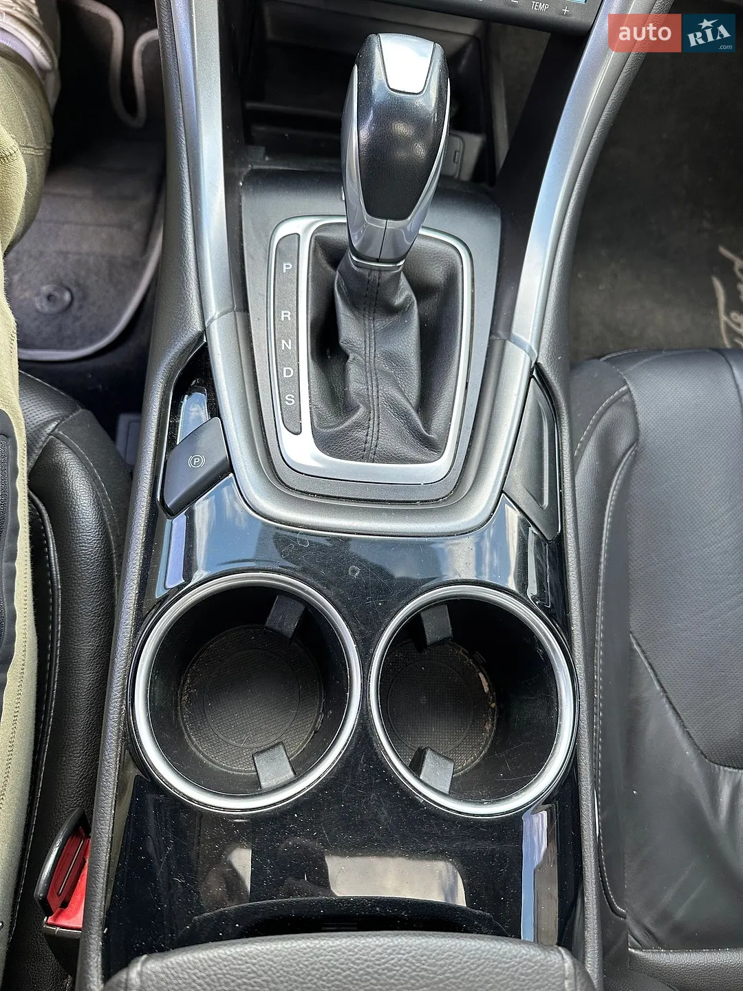 2013 Ford Fusion - мініатюра 32