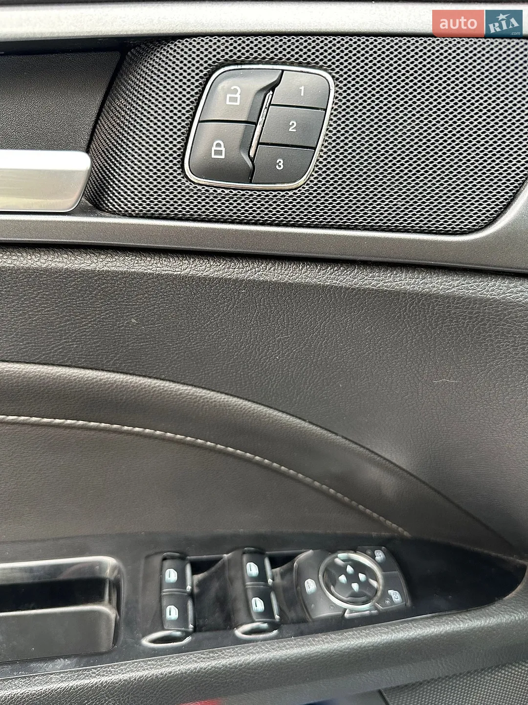 2013 Ford Fusion - мініатюра 34