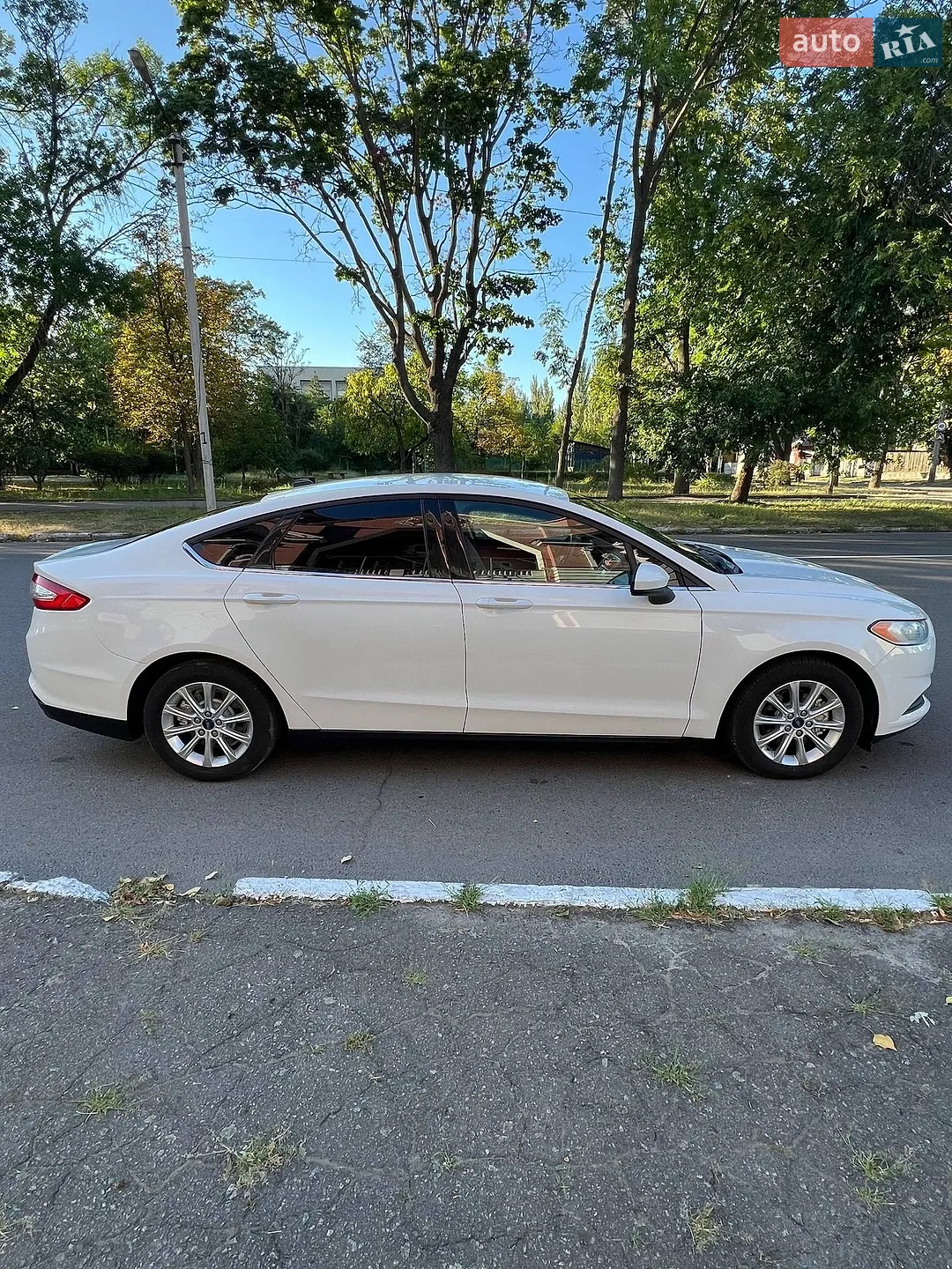 2014 Ford Fusion - мініатюра 10
