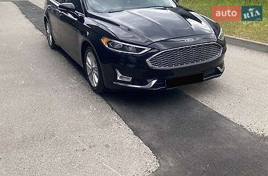 Седан Ford Fusion 2018 в Івано-Франківську