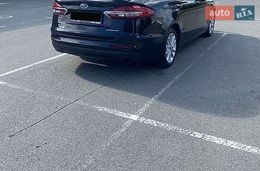 Седан Ford Fusion 2018 в Івано-Франківську