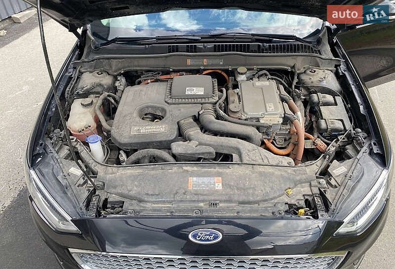 Седан Ford Fusion 2018 в Івано-Франківську