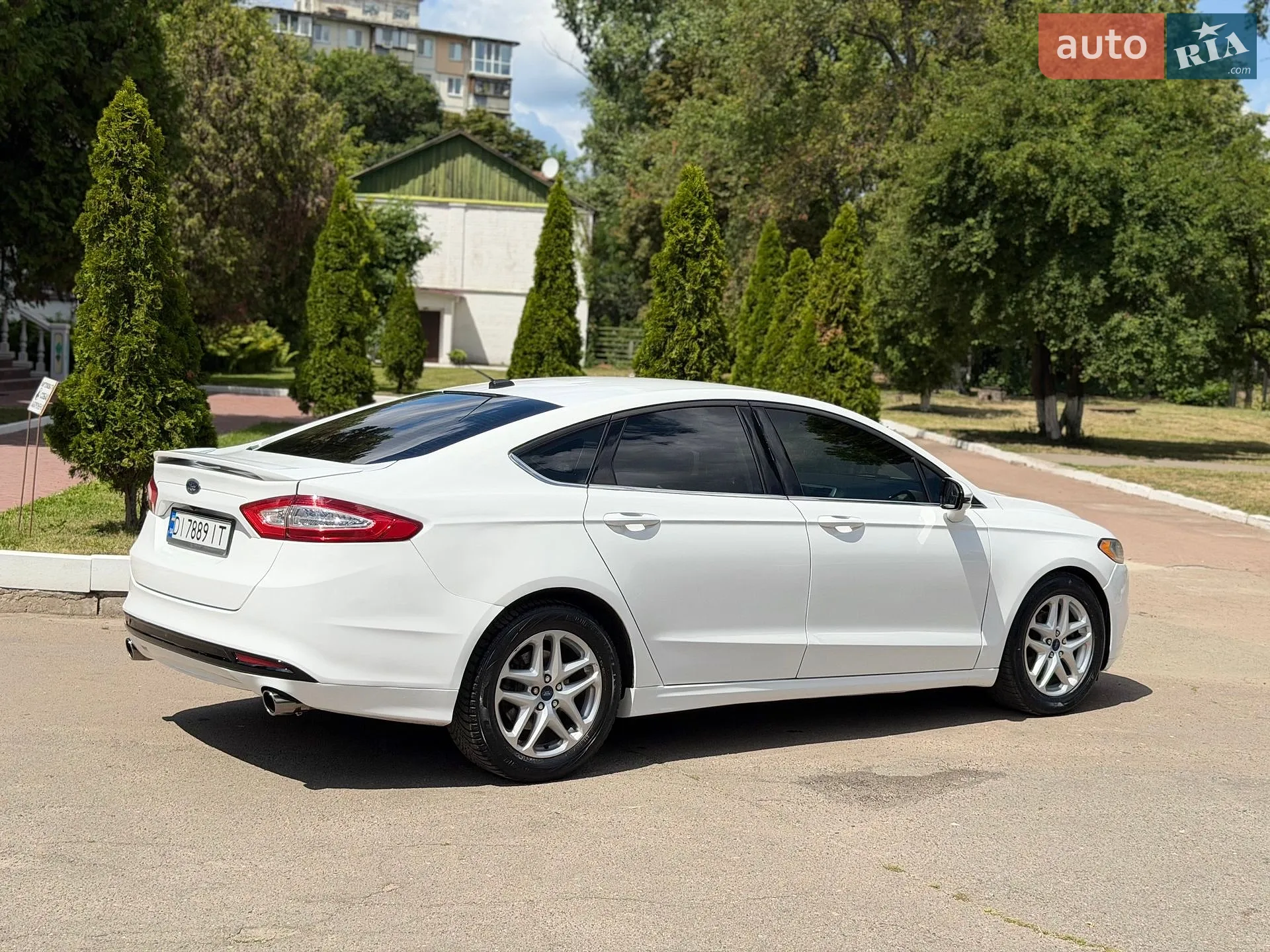 2015 Ford Fusion - мініатюра 23