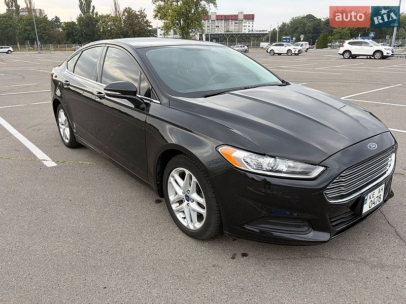 Седан Ford Fusion 2014 в Днепре
