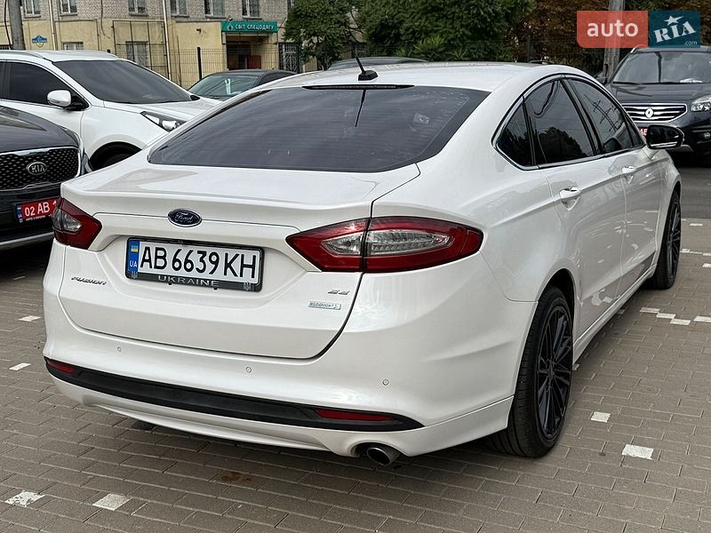 Седан Ford Fusion 2013 в Вінниці