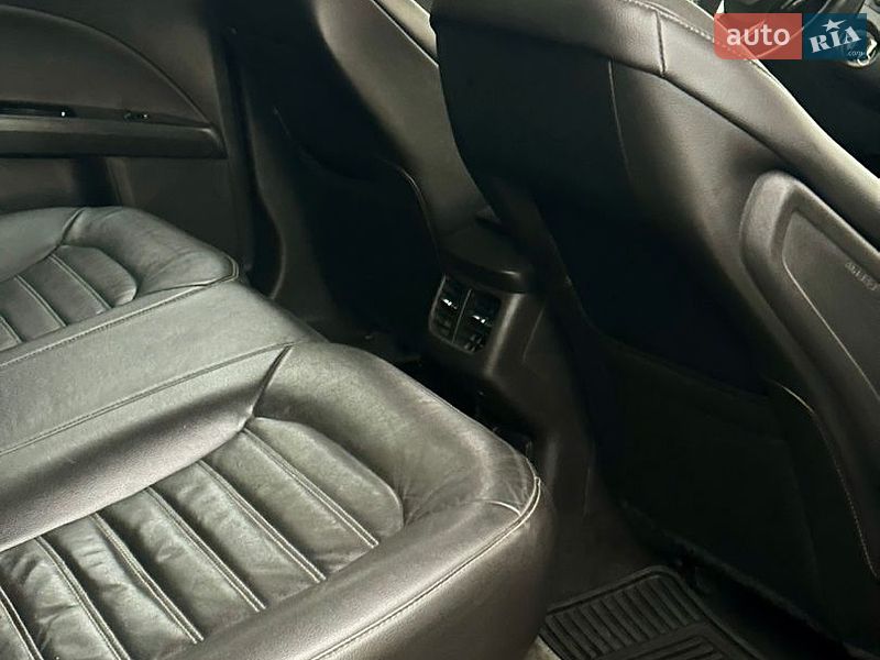 Седан Ford Fusion 2012 в Києві
