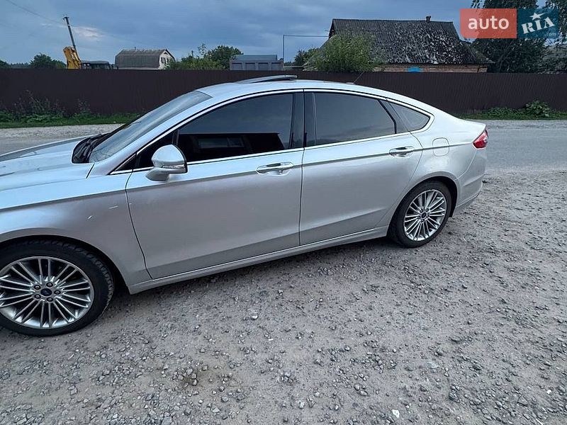 Седан Ford Fusion 2014 в Калиновке