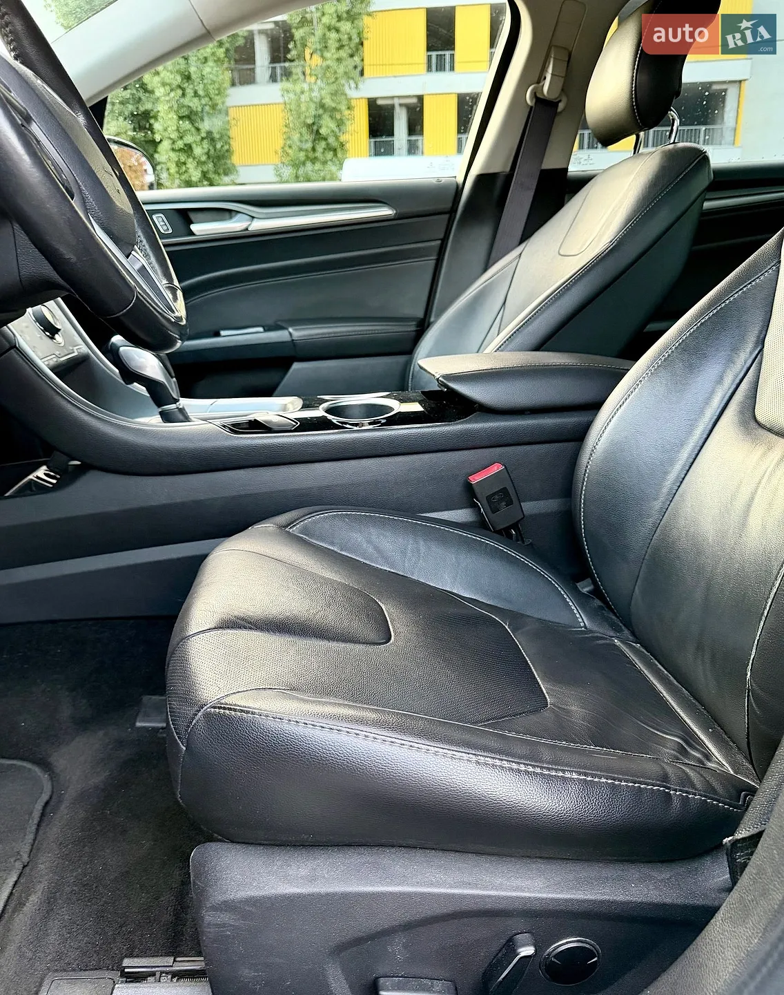 2012 Ford Fusion - мініатюра 10