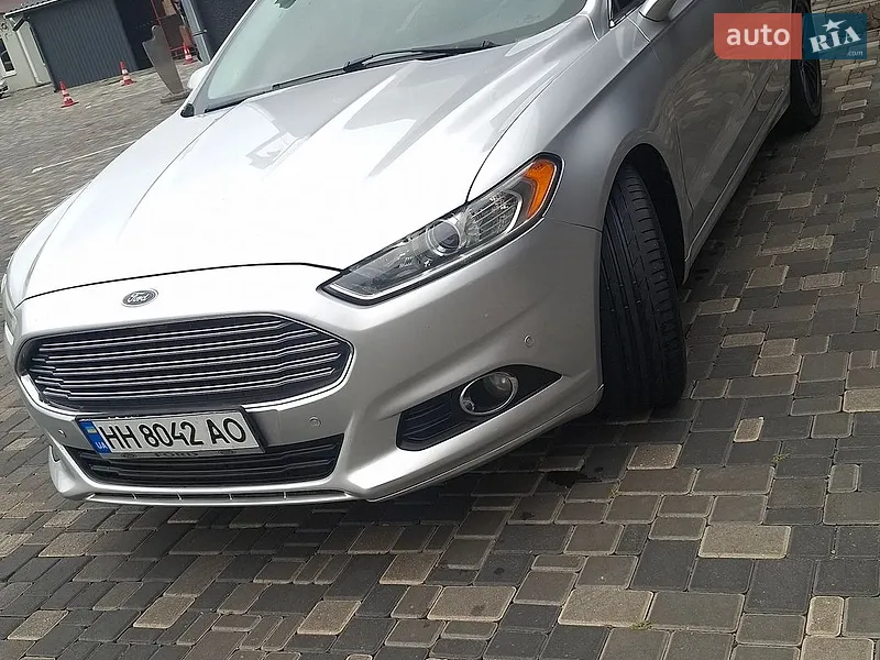 Ford Fusion 2013