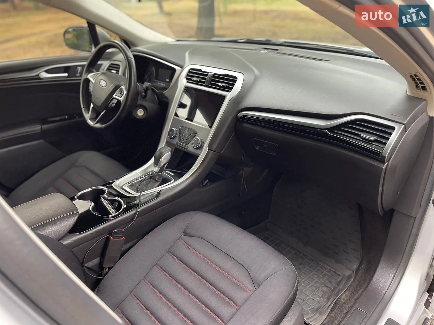 2014 Ford Fusion - мініатюра 25