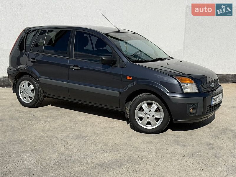 Хэтчбек Ford Fusion 2008 в Виннице