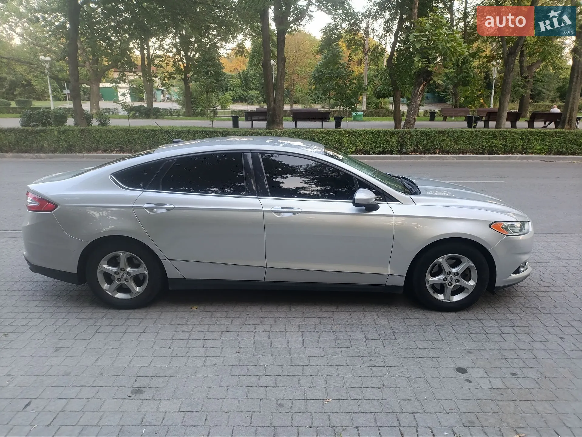 2013 Ford Fusion - мініатюра 4