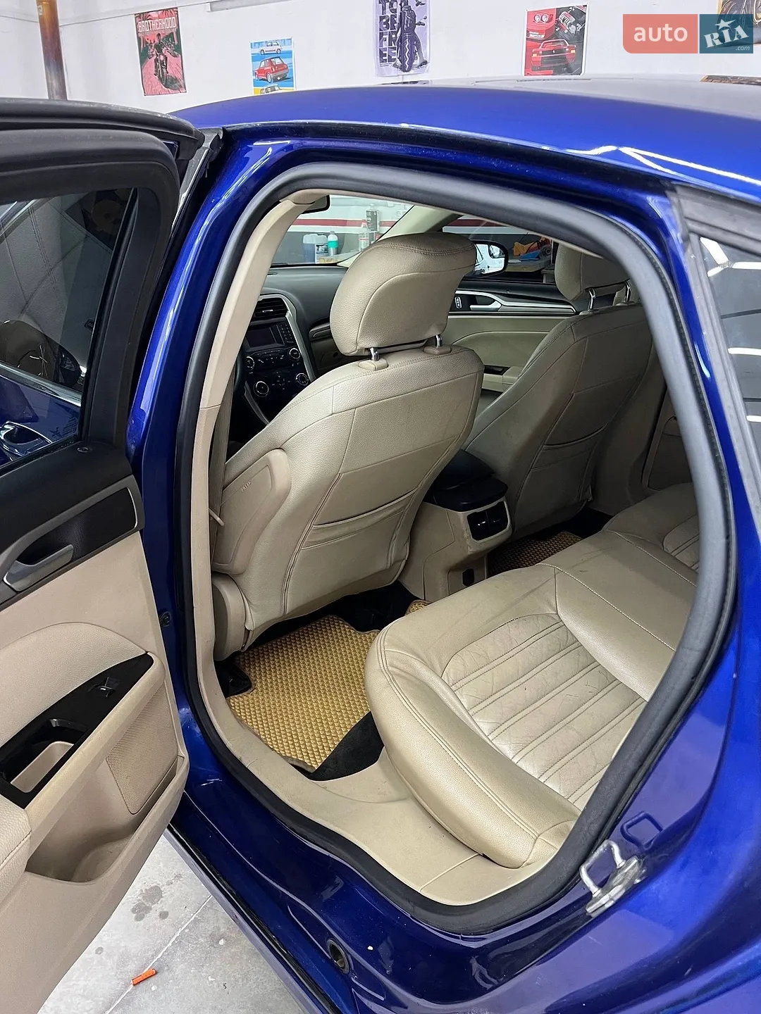 2013 Ford Fusion - мініатюра 9