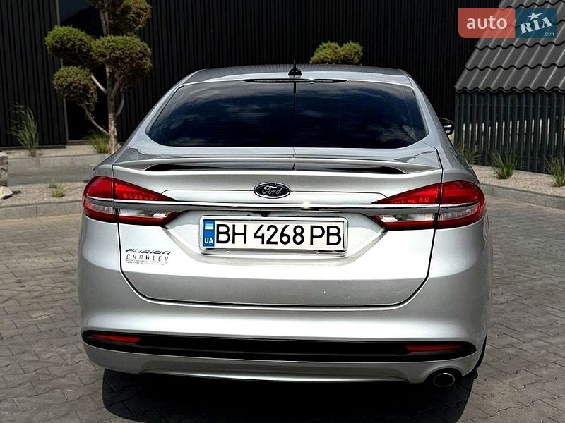 Седан Ford Fusion 2016 в Южноукраинске