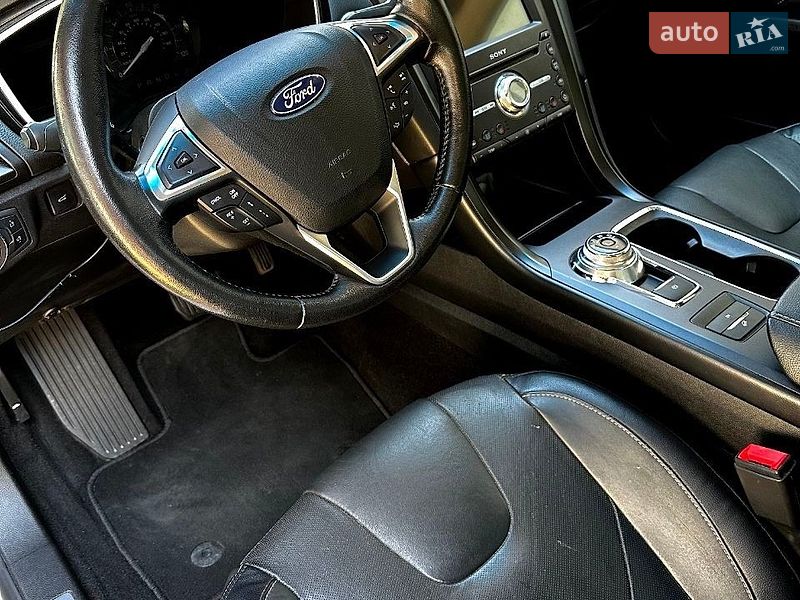 Седан Ford Fusion 2019 в Татарбунарах