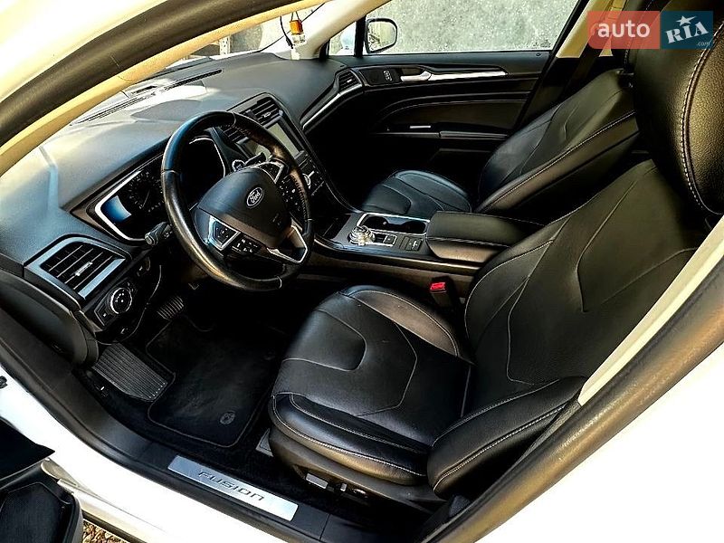 Седан Ford Fusion 2019 в Татарбунарах