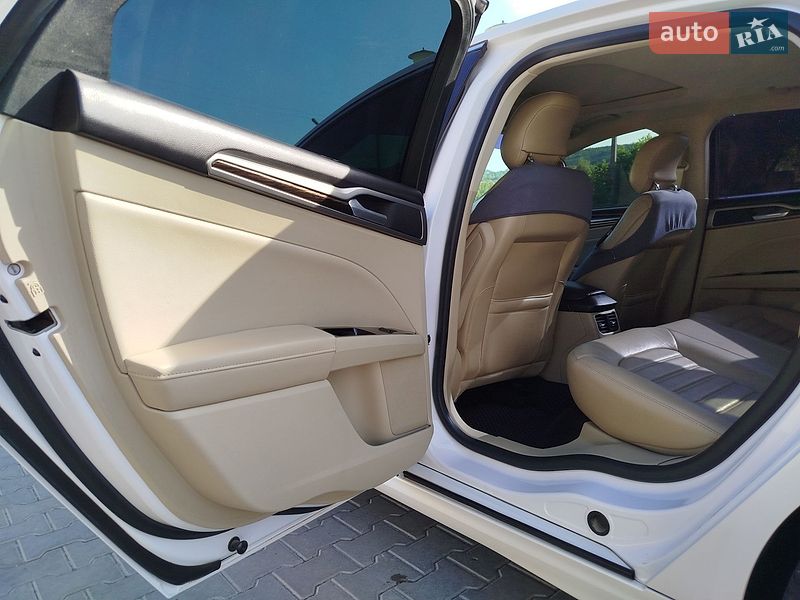 Седан Ford Fusion 2013 в Могилев-Подольске