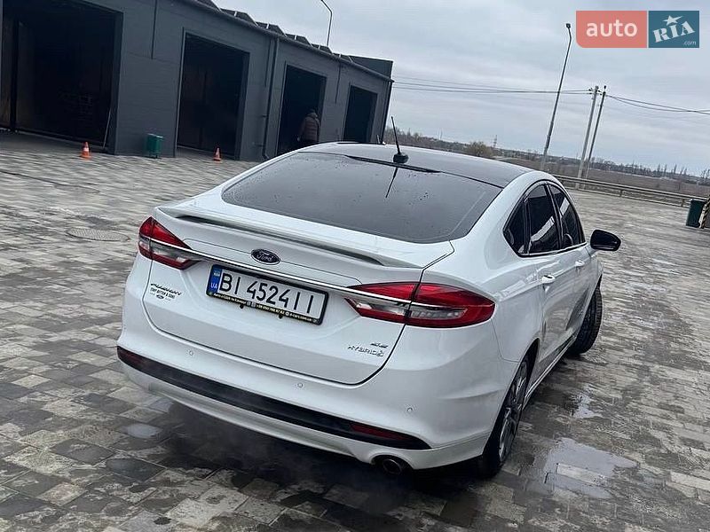 Седан Ford Fusion 2016 в Полтаве