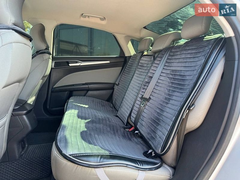 Седан Ford Fusion 2015 в Виннице