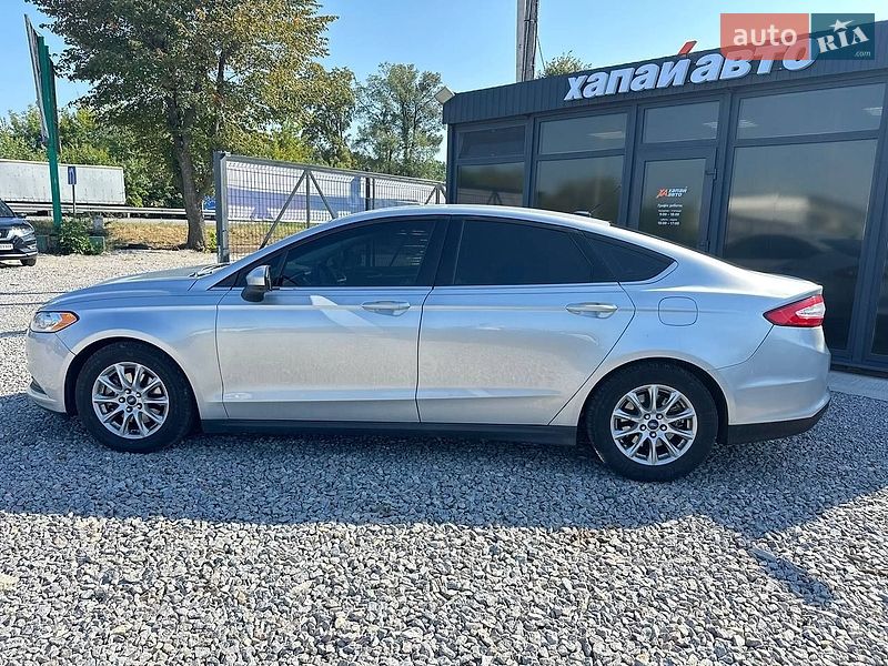 Седан Ford Fusion 2015 в Виннице
