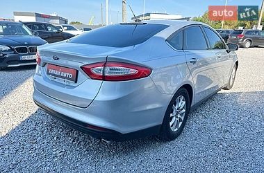 Седан Ford Fusion 2015 в Виннице