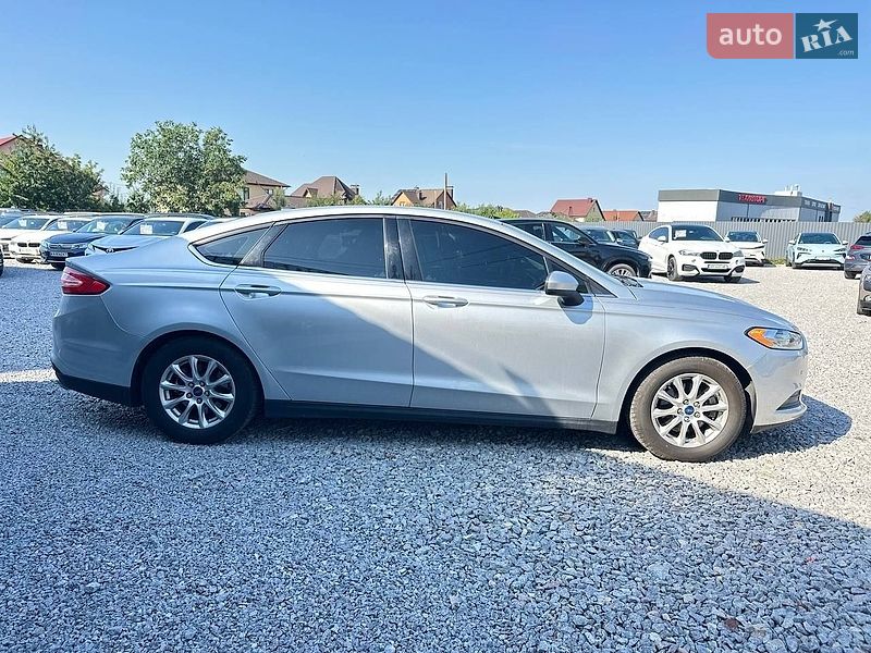 Седан Ford Fusion 2015 в Виннице