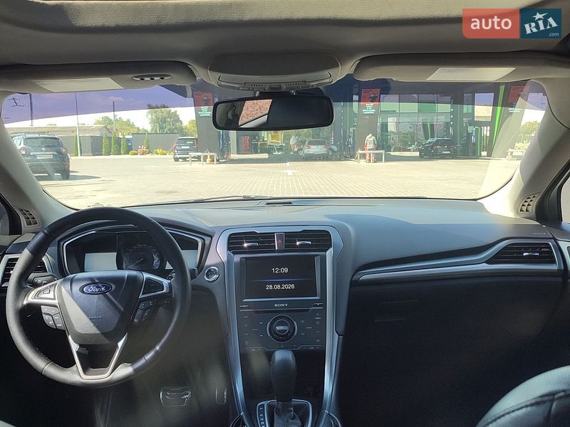 Седан Ford Fusion 2014 в Луцьку