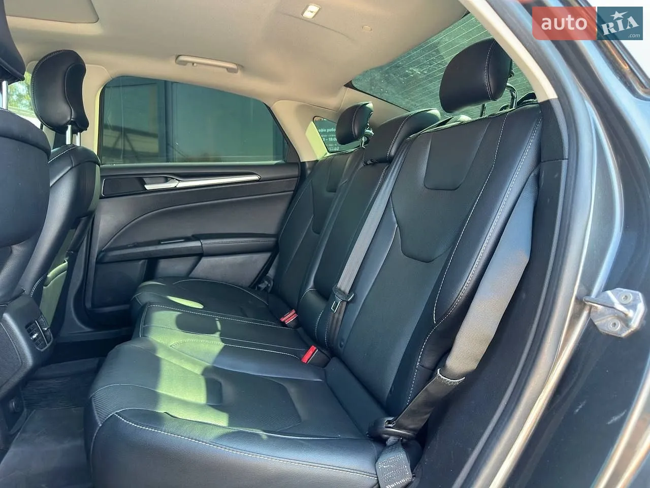 2019 Ford Fusion - мініатюра 18