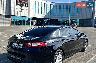 Седан Ford Fusion 2015 в Чернігові