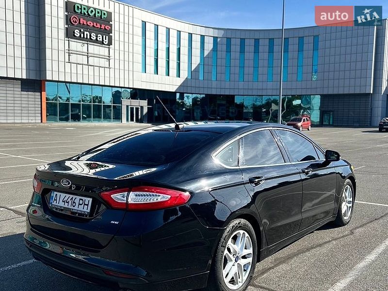 Седан Ford Fusion 2015 в Чернігові