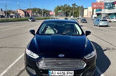 Седан Ford Fusion 2015 в Чернігові
