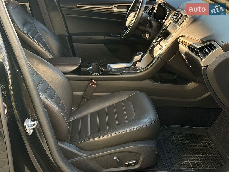 Седан Ford Fusion 2014 в Ивано-Франковске