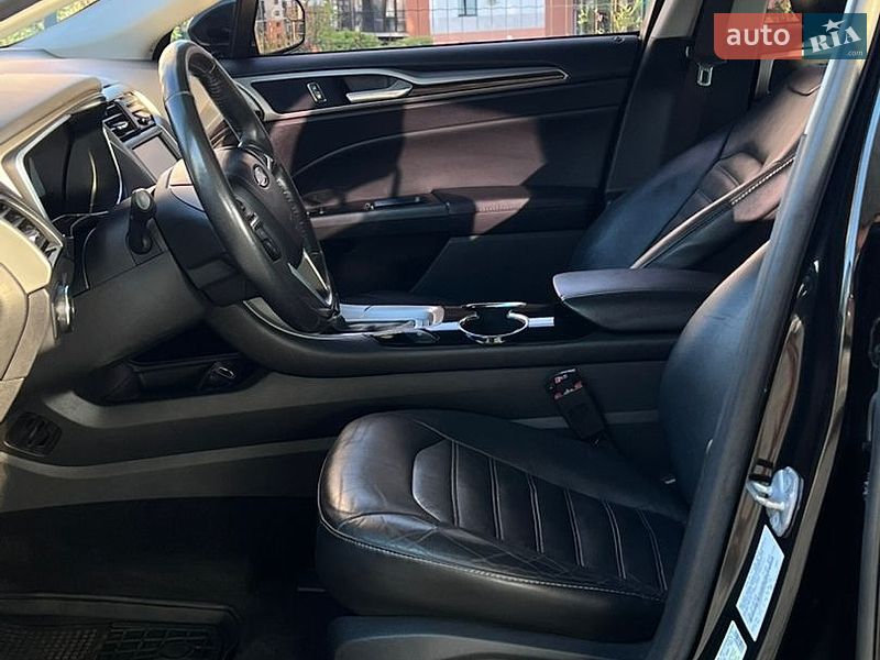 Седан Ford Fusion 2014 в Ивано-Франковске