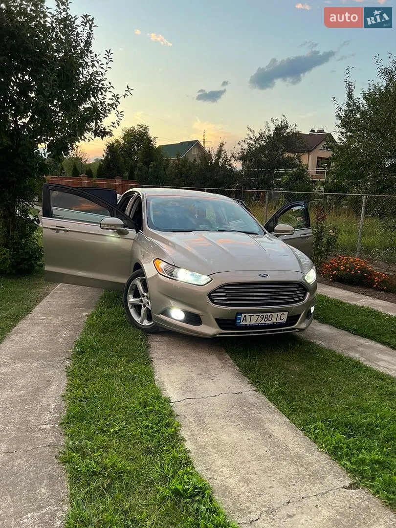2015 Ford Fusion - фото 1