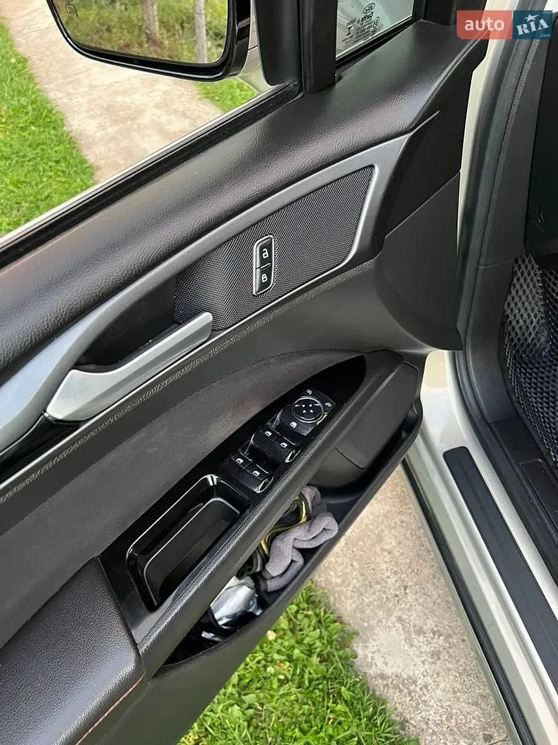 2015 Ford Fusion - мініатюра 11