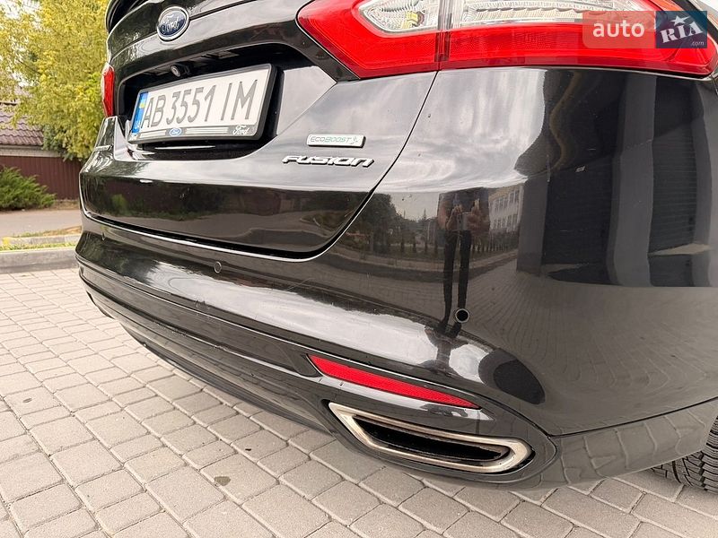 Седан Ford Fusion 2015 в Вінниці