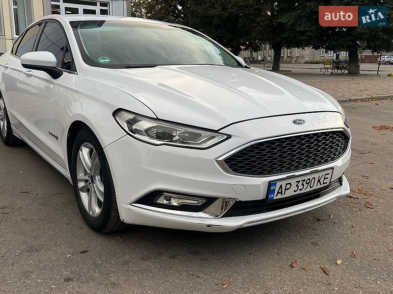 Седан Ford Fusion 2017 в Смеле