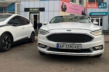 Седан Ford Fusion 2017 в Смеле