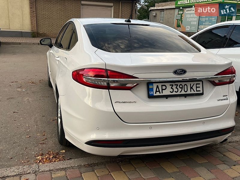 Седан Ford Fusion 2017 в Смеле