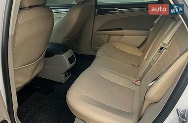 Седан Ford Fusion 2017 в Смеле