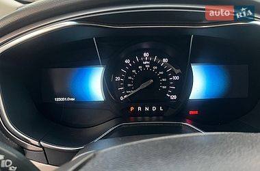 Седан Ford Fusion 2017 в Смеле