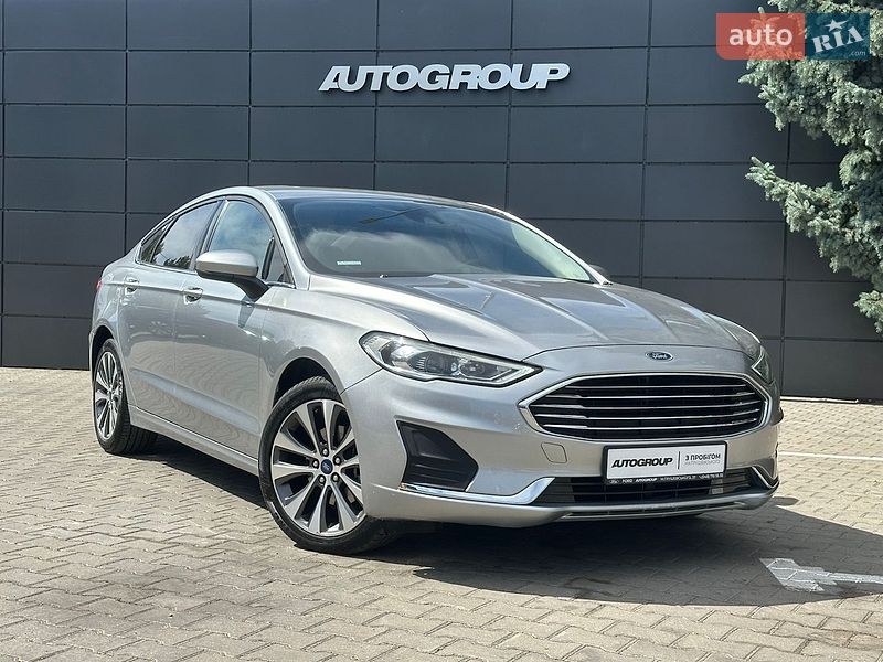 Ford Fusion 2020