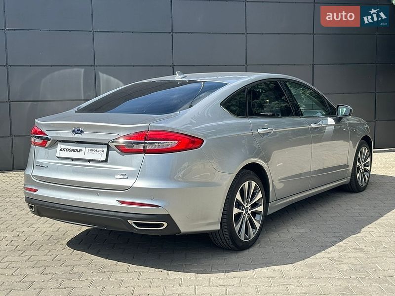 Седан Ford Fusion 2020 в Одессе