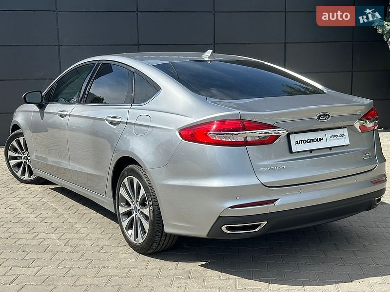 Седан Ford Fusion 2020 в Одессе