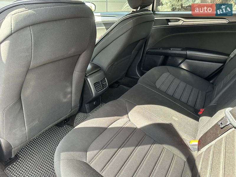 Седан Ford Fusion 2020 в Одессе