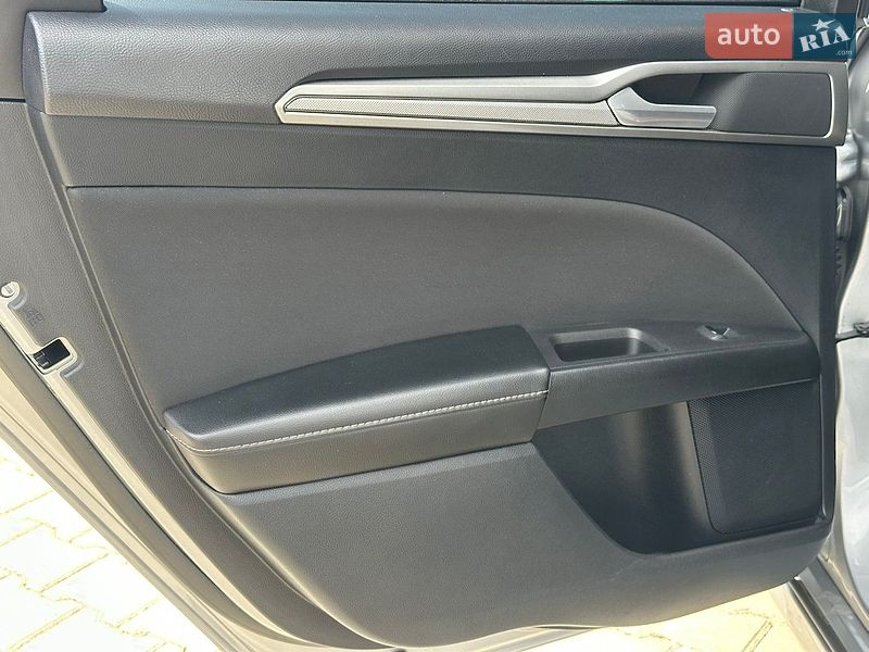 Седан Ford Fusion 2020 в Одессе