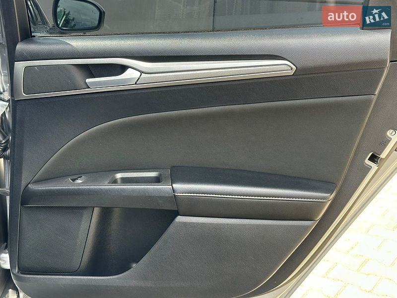 Седан Ford Fusion 2020 в Одессе