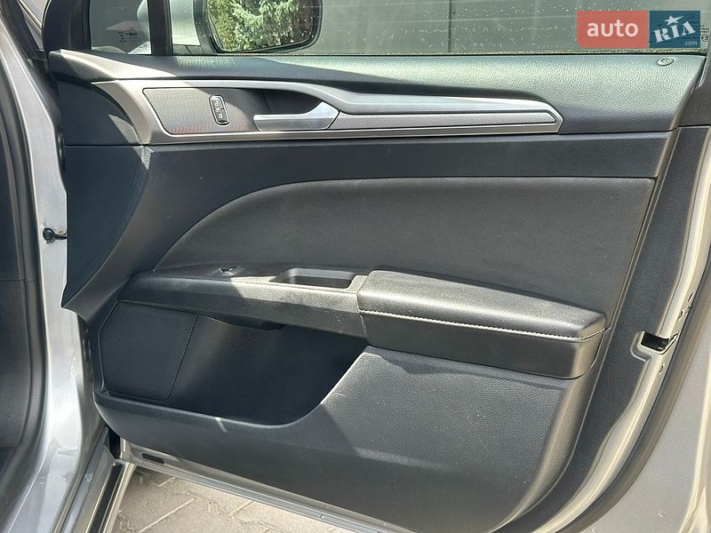 Седан Ford Fusion 2020 в Одессе