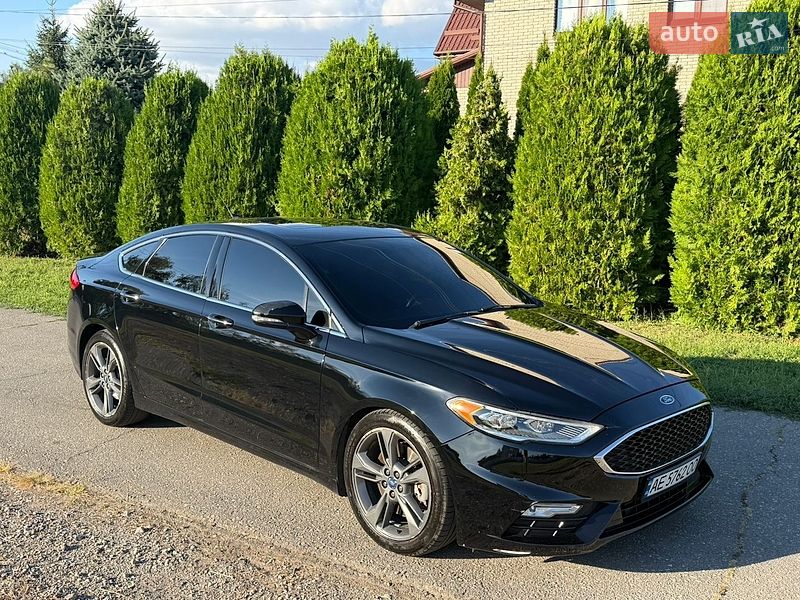 Седан Ford Fusion 2016 в Дніпрі